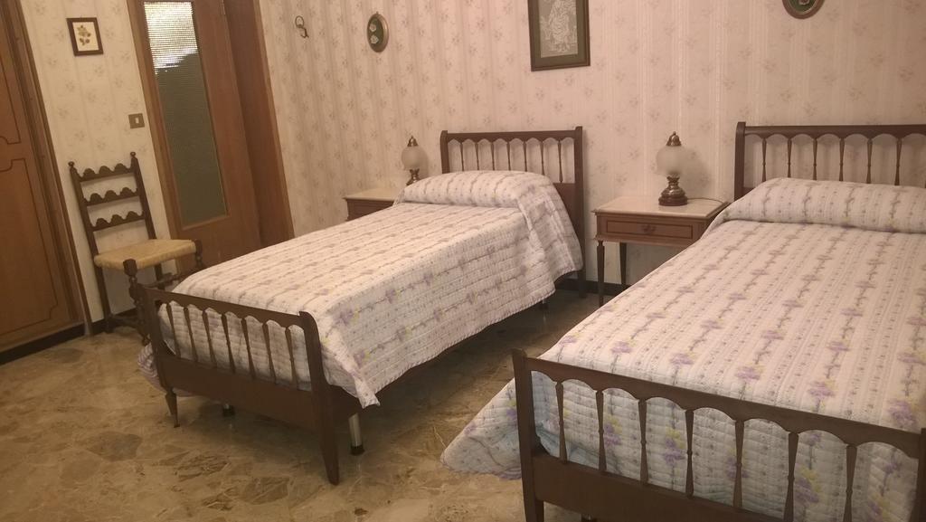 Bed and Breakfast Casa Giordano à Mombello Monferrato Extérieur photo