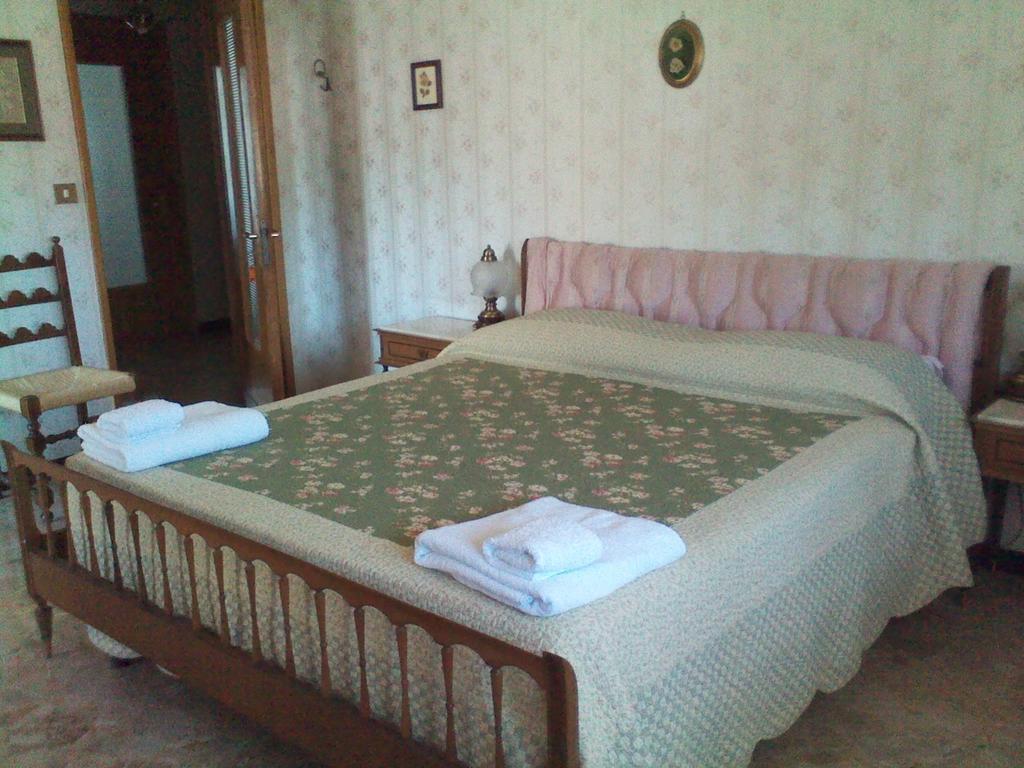 Bed and Breakfast Casa Giordano à Mombello Monferrato Chambre photo