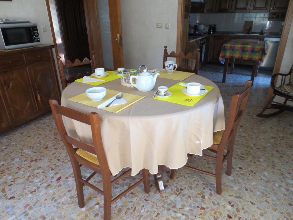 Bed and Breakfast Casa Giordano à Mombello Monferrato Extérieur photo